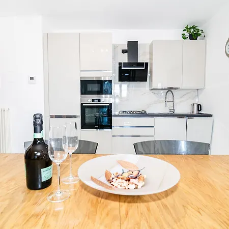Residenza Elena Lägenhet *