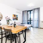 Residenza Elena Lejlighed Como