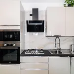 Residenza Elena Lejlighed Como