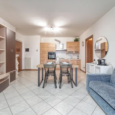 Residenza Elena Lejlighed Como
