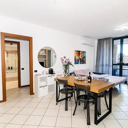 Residenza Elena Apartment *