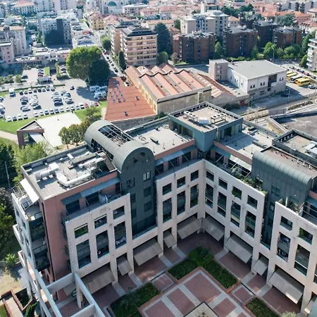 Residenza Elena * Como