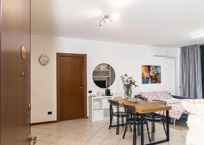 Residenza Elena * Como