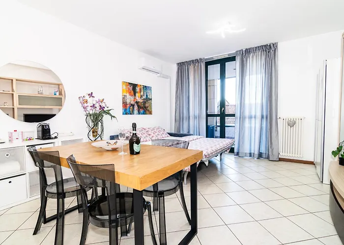 Residenza Elena Lägenhet Como