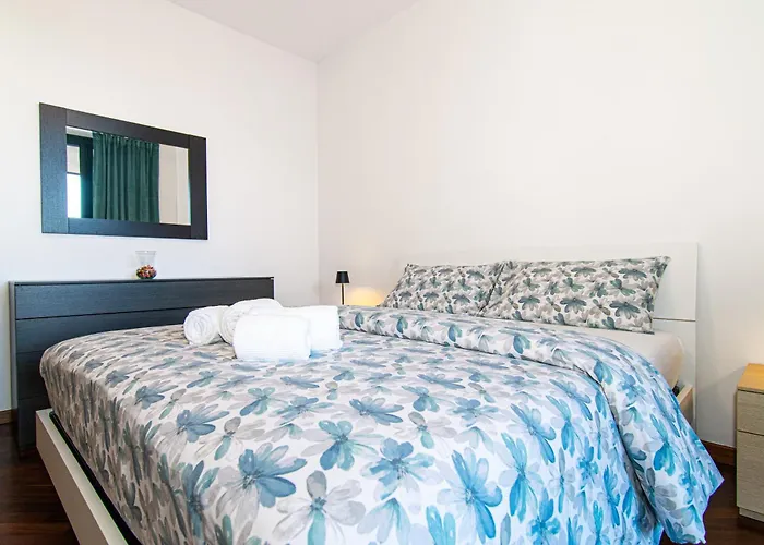 Residenza Elena * Комо