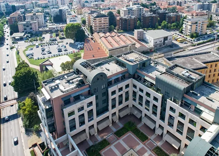 Residenza Elena * Комо